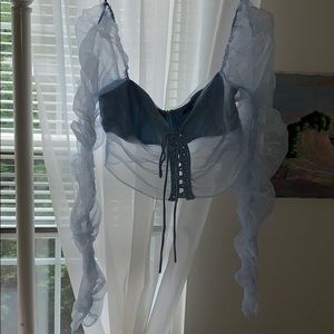 Long sleeve crop top